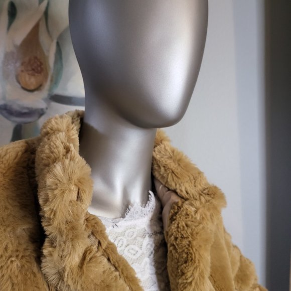 FAUX FUR COLLARED LONG SLEEVE JACKET - Picture 3 of 6